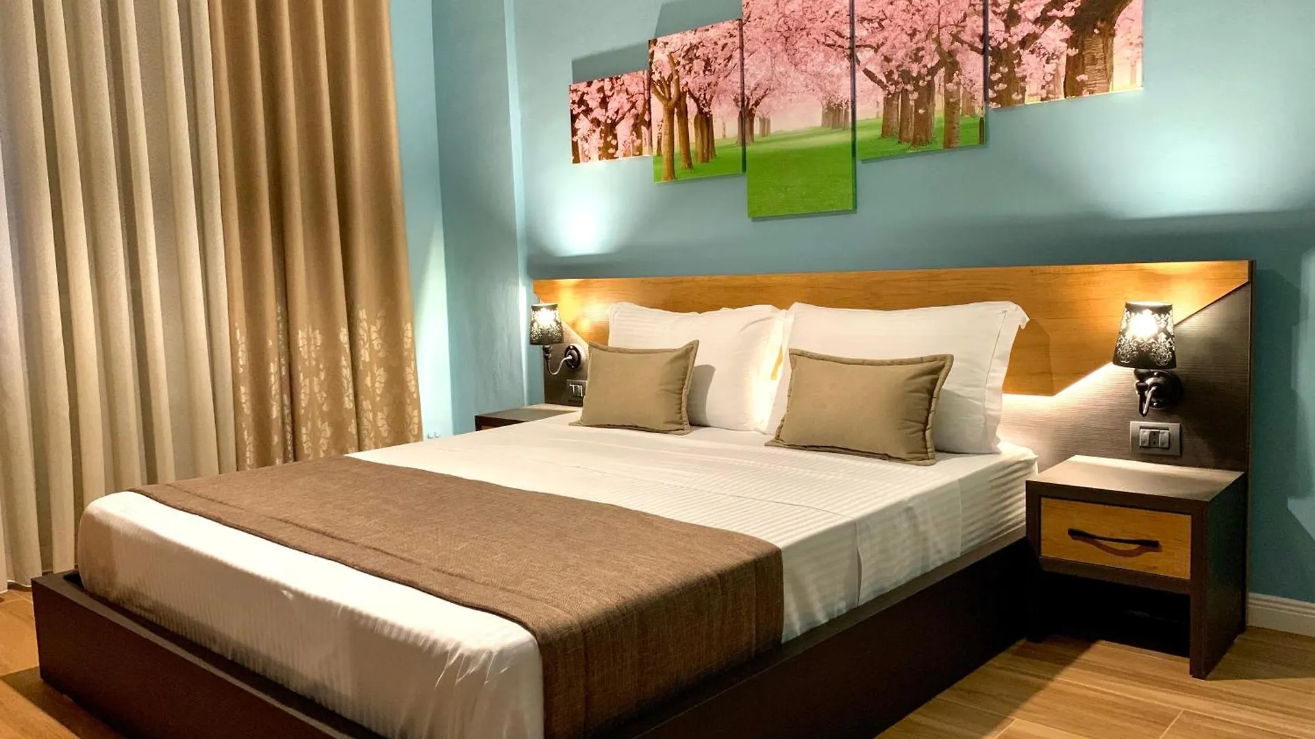 Eka Luxury Apartments Durres 0*,  Albania
