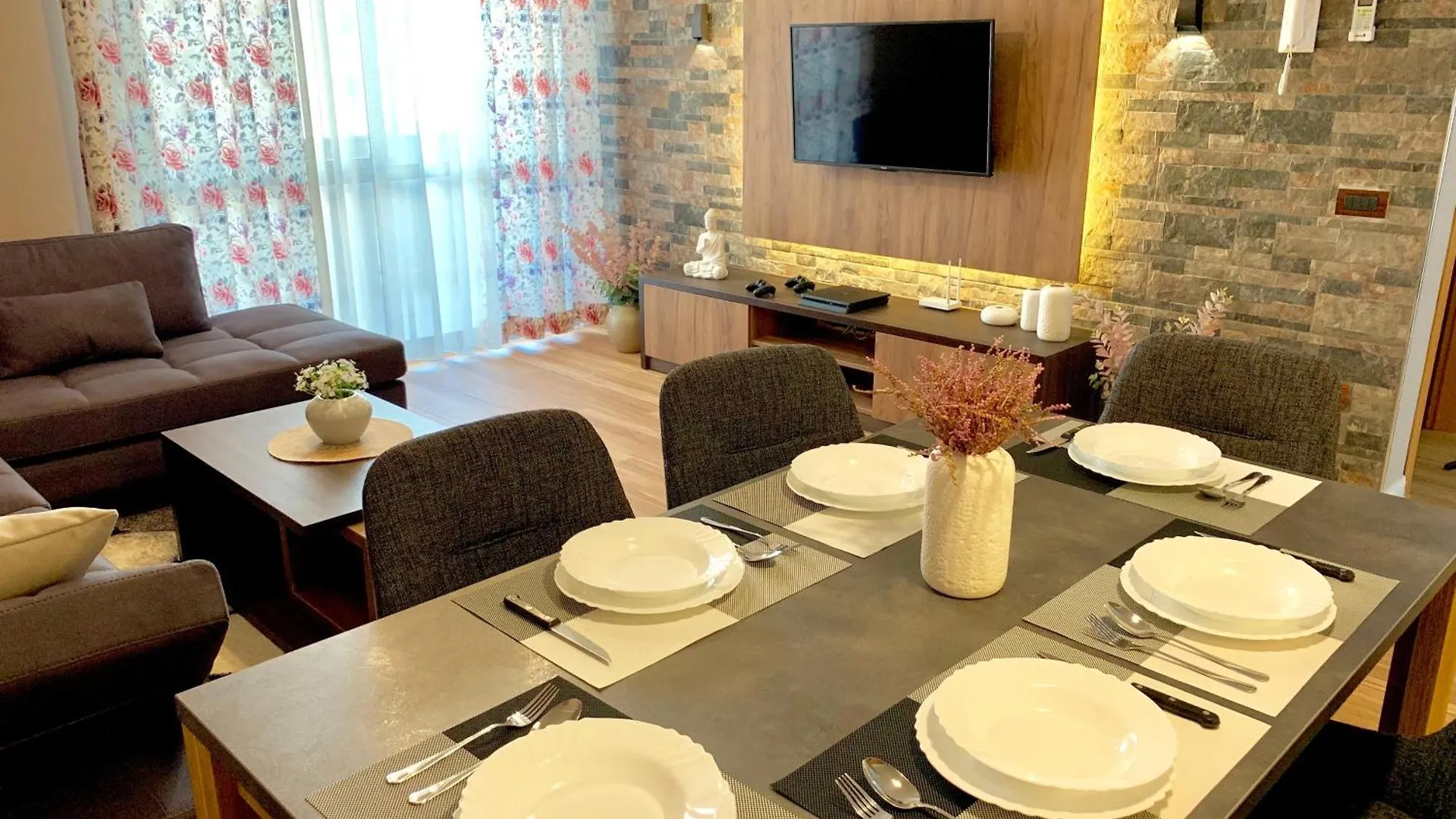 Eka Luxury Apartments Durres